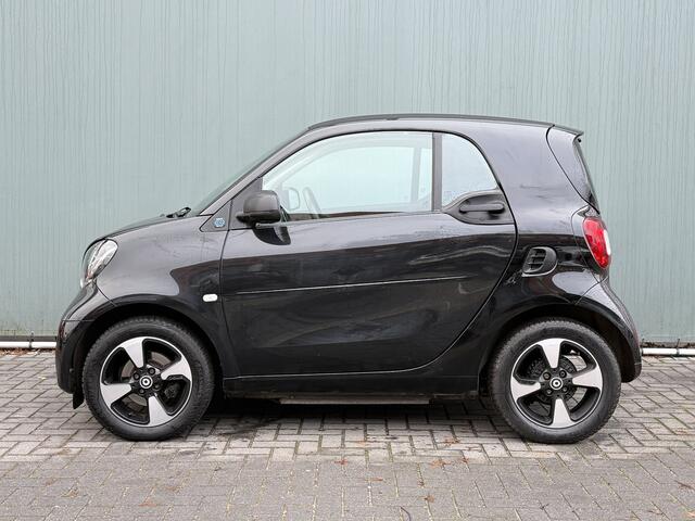 Smart FORTWO BWJ 2020 EQ Comfort 82 PK 18 kWh STOELVERW. | CAPRLAY + ANDROID | NAVI | CLIMA | CRUISE | LMV | PDC