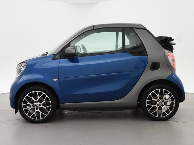 Smart FORTWO cabrio EQ COMFORT PLUS 18 KW + 16 INCH LMV | LEDER | STOELVERW. | CAMERA | NAVIGATIE
