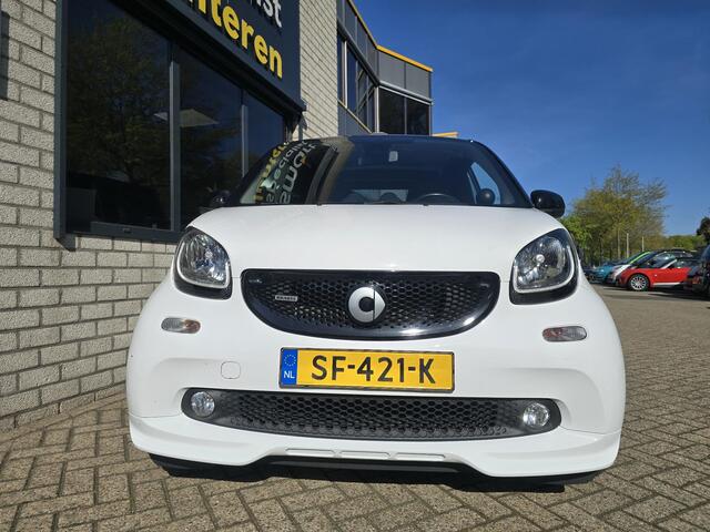 Smart FORTWO cabrio 1.0 Turbo BRABUS Xclusive