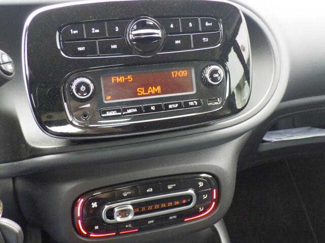 Smart FORTWO EQ Comfort 18 kWh, Airco, Cruise, Stoelverwarming!