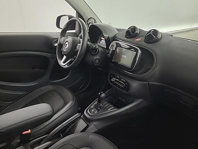 Smart FORTWO EQ Brabus Style 18 kWh 1e-Eig. & Dealer-Onderh. BOVAG-Garantie. NL-Auto.