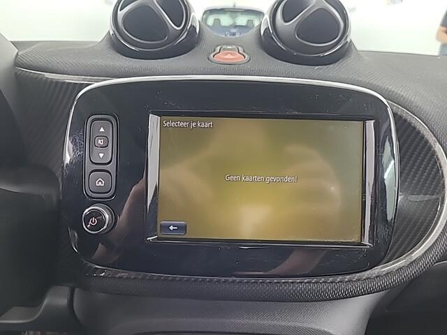 Smart FORTWO EQ Brabus Style 18 kWh 1e-Eig. & Dealer-Onderh. BOVAG-Garantie. NL-Auto.