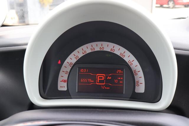 Smart FORTWO electric drive pure 18 kWh | SOH 88,3 % | BTW auto | Climate control | Cruise control