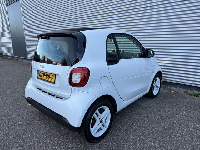 Smart FORTWO EQ Comfort PLUS Stoelverwarming Cruise SOH 93% Clima 16" lichtmetaal