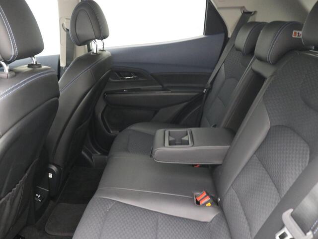 Ssangyong KORANDO E-Motion Platinum 2WD 64 kWh / Trekhaak / 1500KG Trekgewicht / Actieradius 339 km WLTP / Navigatie / LED / Apple CarPlay & Android Auto / Adaptieve Cruise Control / Stoel & Stuurwiel verwarming /