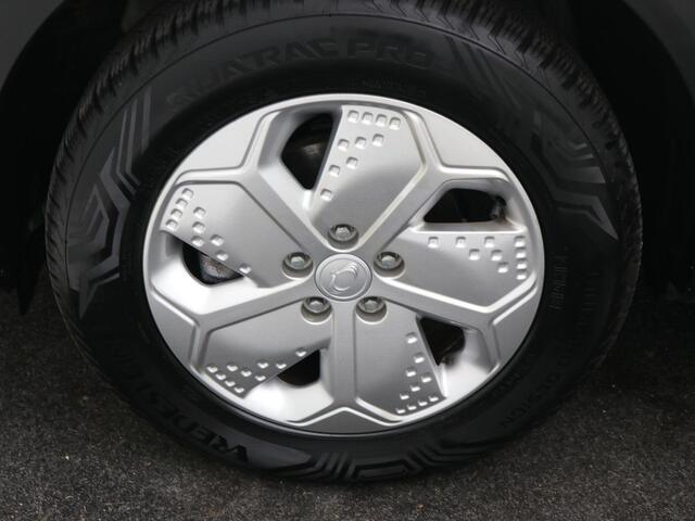 Ssangyong KORANDO E-Motion Platinum 2WD 64 kWh / Trekhaak / 1500KG Trekgewicht / Actieradius 339 km WLTP / Navigatie / LED / Apple CarPlay & Android Auto / Adaptieve Cruise Control / Stoel & Stuurwiel verwarming /