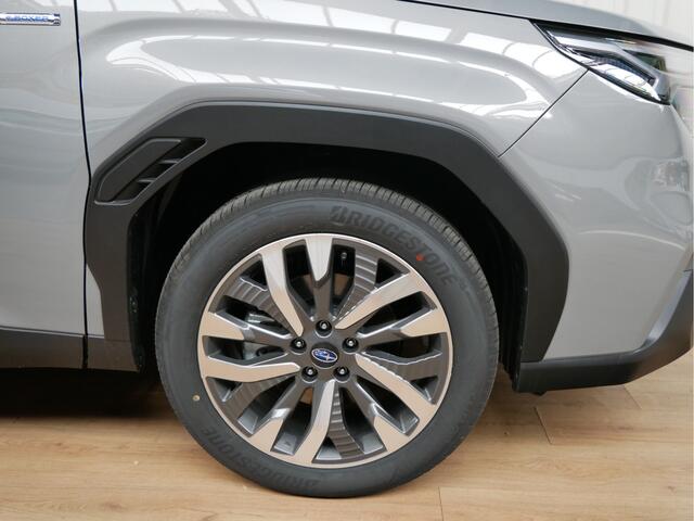 Subaru FORESTER 2.0i e-BOXER Premium First Edition!