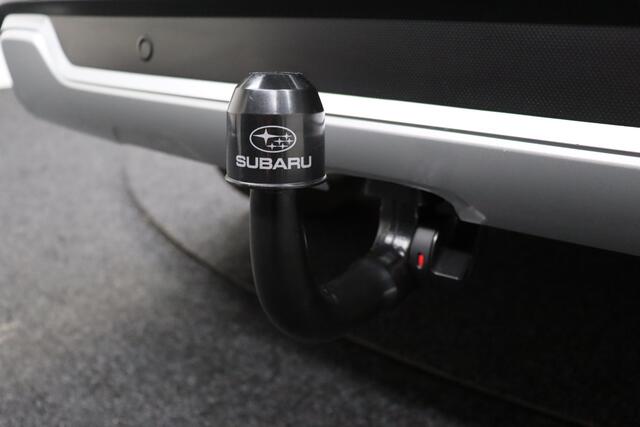 Subaru FORESTER 2.0i e-BOXER First Edition | Adaptive-cruise | Elek. Glazen Panoramadak | Apple Carplay & Android Auto | Navigatie | Leder | Camera | Keyless | Afneembare Trekhaak | Dodehoekdetectie