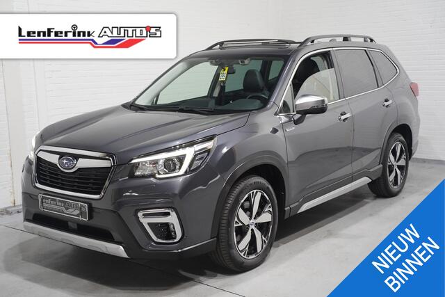 Subaru FORESTER 2.0i e-BOXER First Edition Leder Apple Carplay Schuifdak Camera Trekhaak NAP