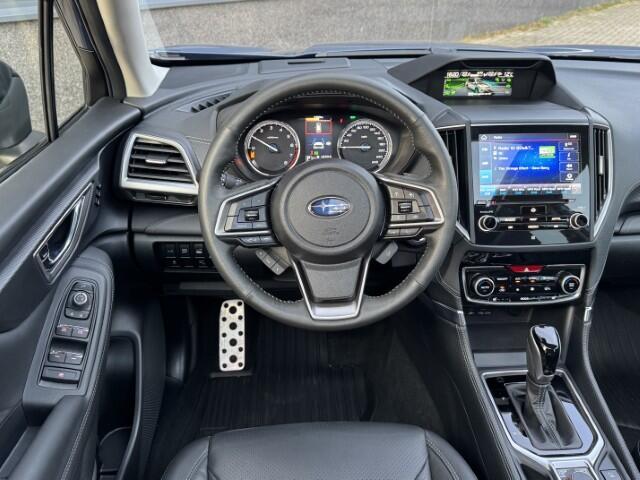 Subaru FORESTER 2.0i e-BOXER Premium Pano dak