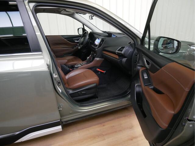 Subaru FORESTER 2.0 e-Boxer First Edition Eye-Sight / Navigatie / Apple Carplay en android auto