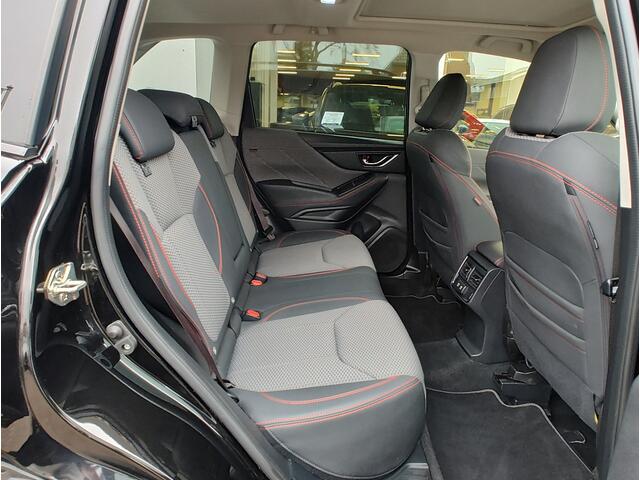 Subaru FORESTER 2.0i e-BOXER LUXURY AUTOMAAT Open dak | Stoelverwarming | Dodehoeksens.