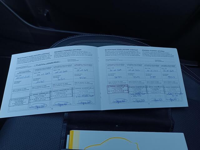 Subaru FORESTER 2.0 Premium automaat, trekhaak, schuifdak