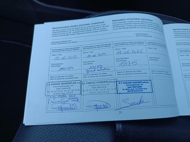 Subaru FORESTER 2.0 Premium automaat, trekhaak, schuifdak