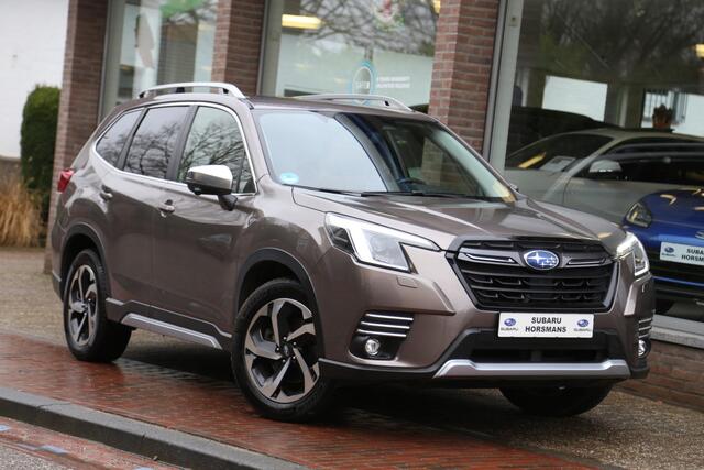 Subaru FORESTER 2.0i e-BOXER Premium Schuifdak Leer Navi Camera ACC