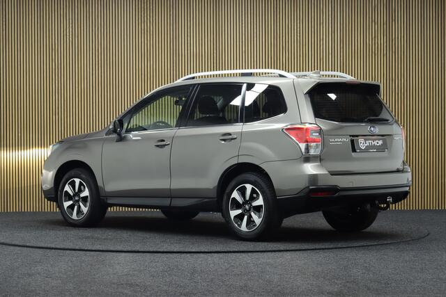 Subaru FORESTER 2.0 Comfort AWD Automaat | Elek. Glazen Panoramadak | Cruise-control | Trekhaak | Camera | Clima | Navigatie | X-Mode | All-season Banden | Stoelverwarming