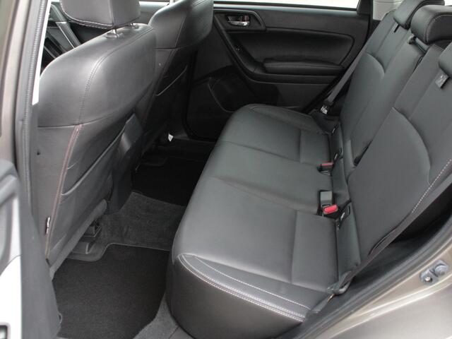 Subaru FORESTER 2.0 Premium Automaat | Navi | Adap. Cruise | Leder | Trekhaak