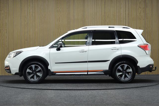 Subaru FORESTER 2.0 Premium AWD Harman Kardon Audio | Elek. Glazen Panoramadak | Trekhaak | Adaptive-cruise | Camera | Clima | Leder | Navigatie | Elek. Achterklep | Keyless | Stoelverwarming | Dodehoekdetectie
