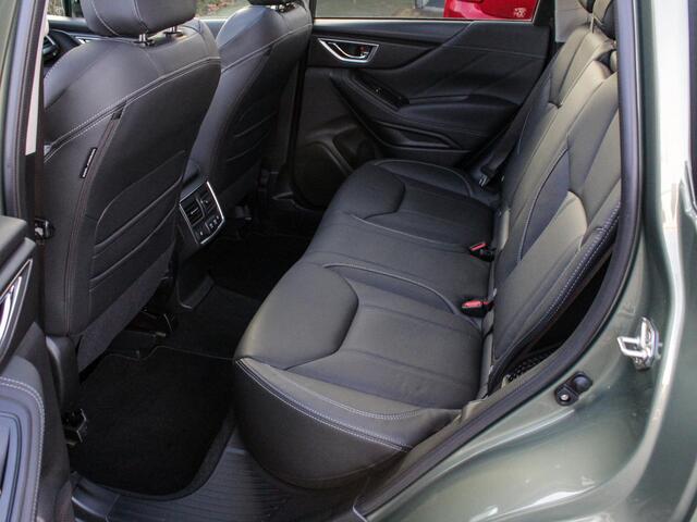 Subaru FORESTER 2.0i e-BOXER First Edition Automaat | Navi | Adap. Cruise | Leder | Schuifdak