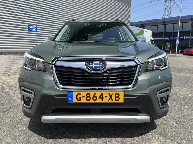 Subaru FORESTER 2.0i e-BOXER First Edition Automaat | Lage Kilometerstand | Apple Carplay & Android Auto | All Season Banden | Lederen interieur | Elek. Schuif/Kantel Dak