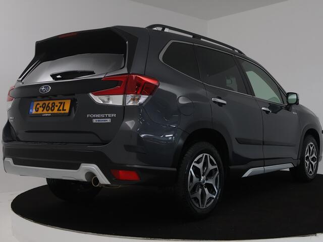 Subaru FORESTER 2.0i e-BOXER Luxury | 1870 kg Trekgewicht | Camera | Dodehoek Detector | Apple Carplay\Android Auto | Nederlandse Auto | NAP |
