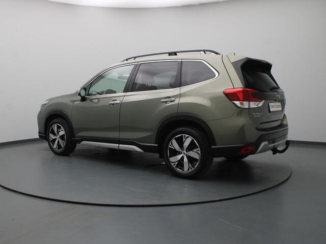Subaru FORESTER 2.0i e-BOXER First Edition Apple Carplay/Android Auto | Climate