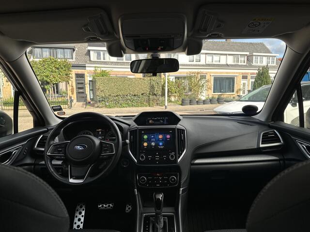 Subaru FORESTER 2.0i e-BOXER Comfort Automaat/Trekhaak/Parkeerhulp/Navi/Camera