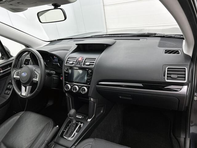 Subaru FORESTER 2.0 AWD Premium | Schuif-/kanteldak | Trekhaak | Automaat | 2000kg Trekgewicht |