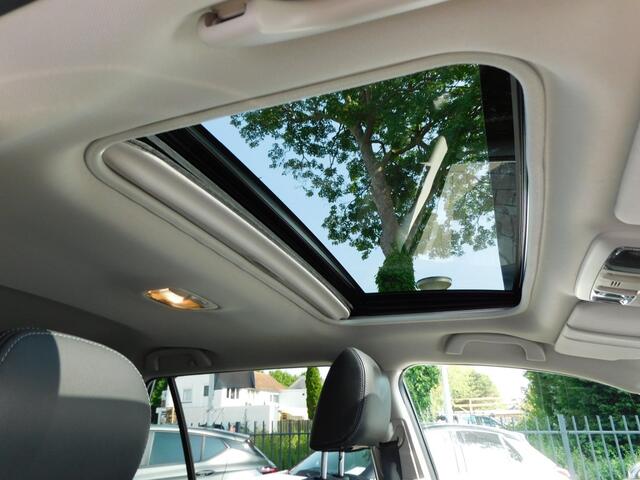Subaru OUTBACK 2.5I PREMIUM Automaat Afn Trekhaak Schuifdak