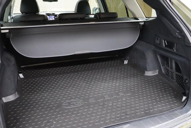 Subaru OUTBACK 2.5i Premium | Navigatie | Lederen interieur | Adaptive-cruise | Camera | Apple Carplay & Android Auto | Elek. Achterklep | Elek. Glazen Schuifdak | Dodehoekdetectie