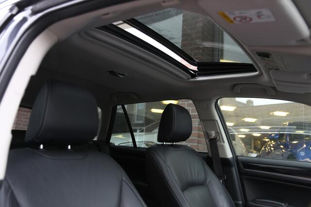 Subaru OUTBACK 2.5i Premium Sport AWD Autom Schuifdak Navi Harman Kardon Leer Camera