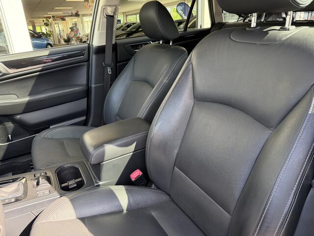 Subaru OUTBACK 2.5i Premium Leder Carplay