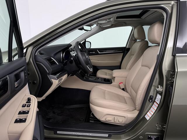Subaru OUTBACK 2.5i Premium AWD | 1e Eigenaar | Trekhaak | Schuifdak | BOSE | Stoelgeheugen | Navigatie | Camera | Dodehoek Detectie | Elektrische Achterklep | Onderweg-naar-dealer