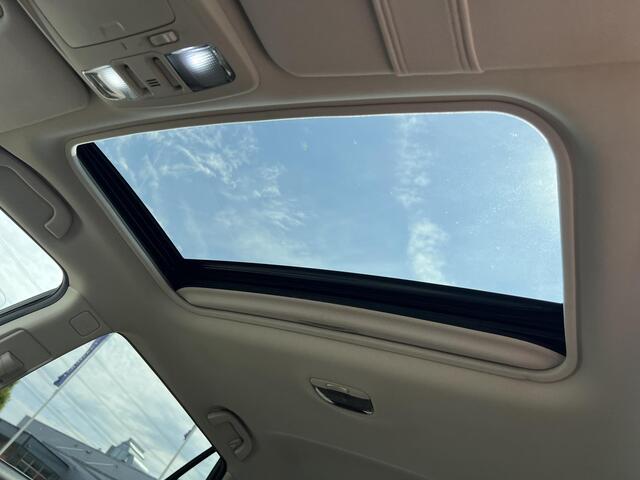 Subaru OUTBACK 2.5i Premium Automaat | All Season Banden | Trekhaak | Elek. Schuif/Kantel Dak | Crème Witte Lederen Bekleding