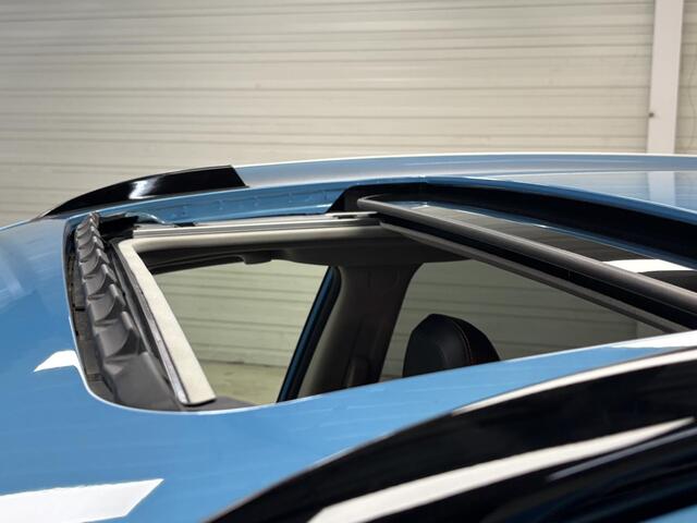 Subaru XV 2.0i e-BOXER Premium / Lederen Bekleding / Schuif/Kanteldak / Stoelverwarming / Elektrische Stoelverstelling / 8 Jaar Fabrieksgarantie /