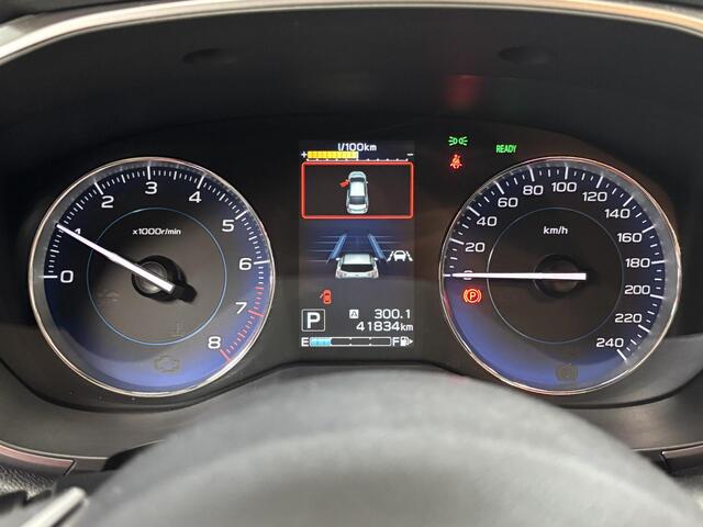 Subaru XV 2.0i e-BOXER Premium / Lederen Bekleding / Schuif/Kanteldak / Stoelverwarming / Elektrische Stoelverstelling / 8 Jaar Fabrieksgarantie /