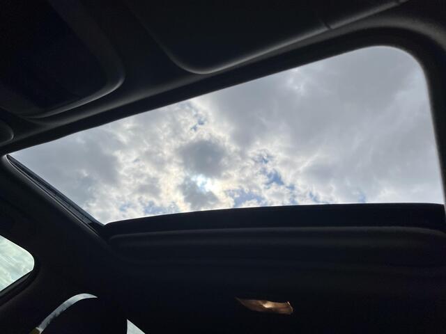 Subaru XV 2.0i e-BOXER Premium Automaat | Apple Carplay & Android Auto | Elek. Schuif/Kantel Dak | Climate Control | Lichtmetalen Velgen