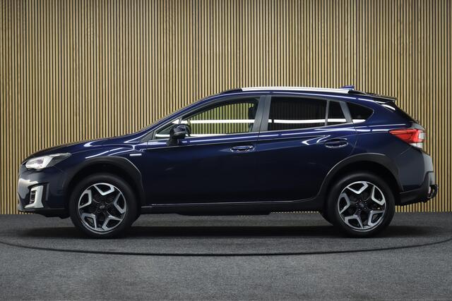 Subaru XV 2.0i e-BOXER Premium AWD | Elek. Schuifdak | Afneembare Trekhaak | Adaptive-cruise | Camera | Clima | Leder | Navigatie | Apple Carplay & Android Auto | Keyless | Stoelverwarming | Dodehoekdetectie