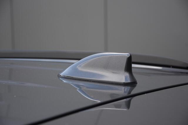Suzuki Across 2.5 Plug-in Hybrid Style | btw-auto | lederen bekleding | volledig onderhouden |