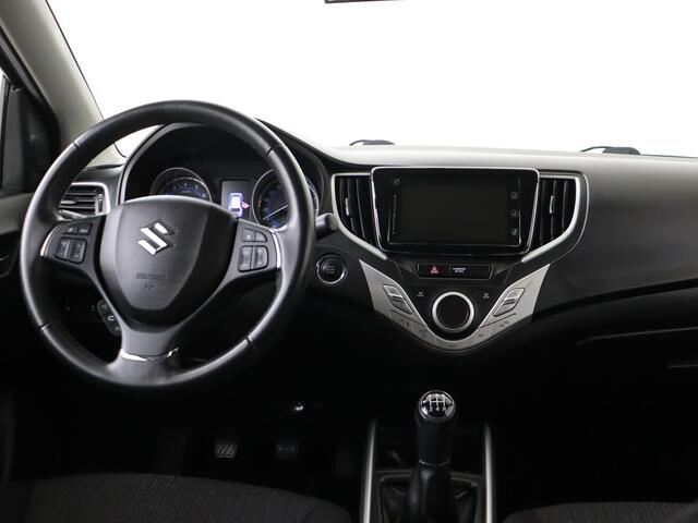 Suzuki BALENO 1.2 Smart Hybrid High Executive | Dealer onderhouden | Climate Control | Cruise Control | Navigatie | Keyless Entry/Start | Achteruitrijcamera | Stoelverwarming |