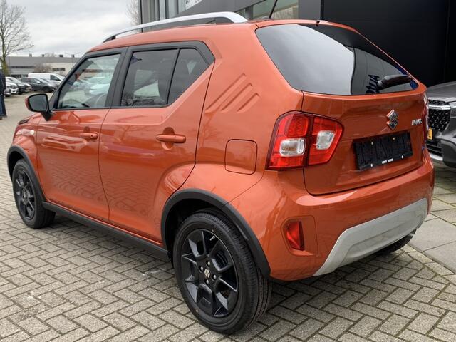 Suzuki IGNIS 1.2 Smart Hybrid Select Per direct leverbaar. info: M. Safari 0492588976