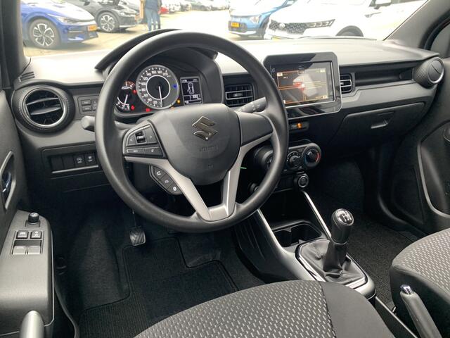 Suzuki IGNIS 1.2 Smart Hybrid Select Per direct leverbaar. info: M. Safari 0492588976