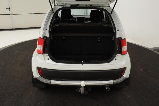 Suzuki IGNIS 1.2 AllGrip Smart Hybrid Stijl | Stoelverwarming | Carplay | Trekhaak | Camera | Climate control | Navigatie | Cruise control | Keyless | Vierwielaandrijving