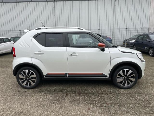 Suzuki IGNIS 1.2 Stijl Smart Hybrid / Trekhaak / All Season banden / Alcantara interieur / 1ste eigenaar auto / Navigatie / Camera / Climate Control.