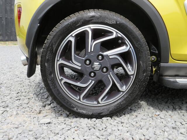 Suzuki IGNIS 1.2 Smart Hybrid Style, Automaat, 1e Eig. Dealer onderhouden, Zeer Compleet met o.a. JUNO velgen en Treeplanken!