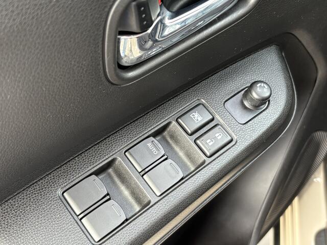 Suzuki IGNIS 1.2 Smart Hybrid Style | Navigatie | Camera | Climate Control | Stoelverwarming |