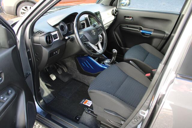 Suzuki IGNIS 1.2 Smart Hybrid Style 1e Eigenaar, Dealer onderhouden met All-Seasonbanden