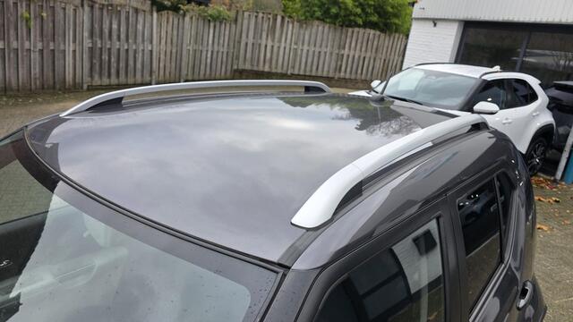 Suzuki IGNIS 1.2 DUALJET HYBRID Comfort+ 90pk 4 Cil, Led, Camera, Navi, All Weather