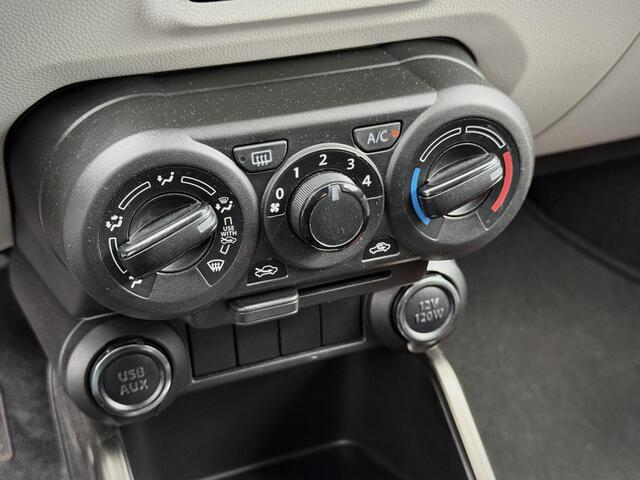 Suzuki IGNIS 1.2 Select AUTOMAAT / TREKH. / NAVI / CAMERA / STOELVERW.