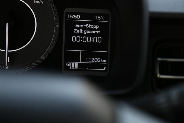 Suzuki IGNIS 1.2 Smart Hybrid Style Navi Carplay LED Camera